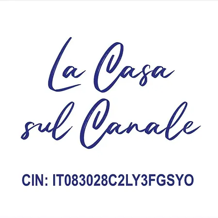 La Casa Sul Canale شقة